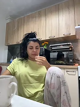 Scarlett-Dream online show from October 2, 2025, 5:00 am