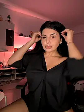 Scarlett-Dream online show from November 5, 2025, 9:12 am