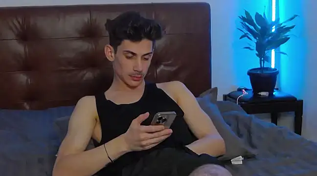 DanielCrush1 online show from January 11, 2025, 5:51 pm