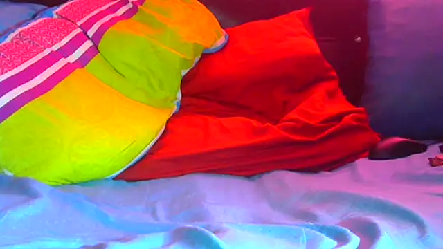 Queenofthenightx online show from February 22, 2026, 5:43 am