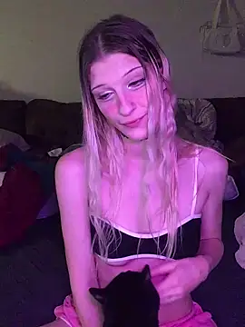 Snapshot of kittyxexx chatting on June 11, 2026, 4:53 am kittyxexx online show from June 11, 2026, 4:53 am