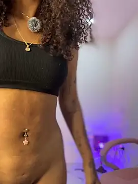 Snapshot of stormyy_ chatting on October 1, 2025, 10:57 pm stormyy online show from October 1, 2025, 10:57 pm