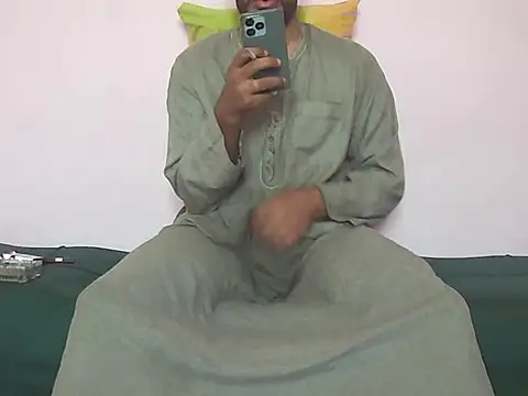 Snapshot of foxsanSs chatting on November 10, 2025, 1:16 pm foxsanSs online show from November 10, 2025, 1:16 pm