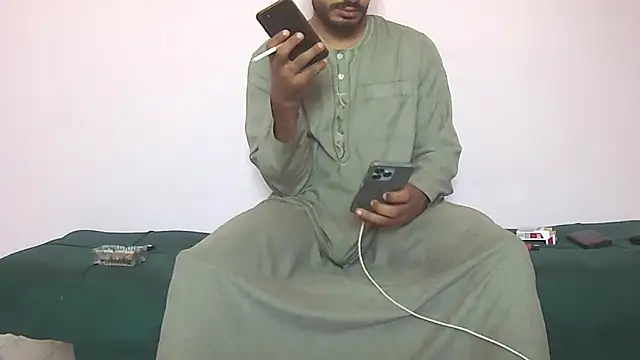 Snapshot of foxsanSs chatting on September 18, 2025, 10:07 am foxsanSs online show from September 18, 2025, 10:07 am