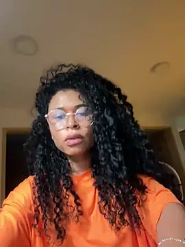 GabriSaenz online show from January 16, 2025, 10:12 pm