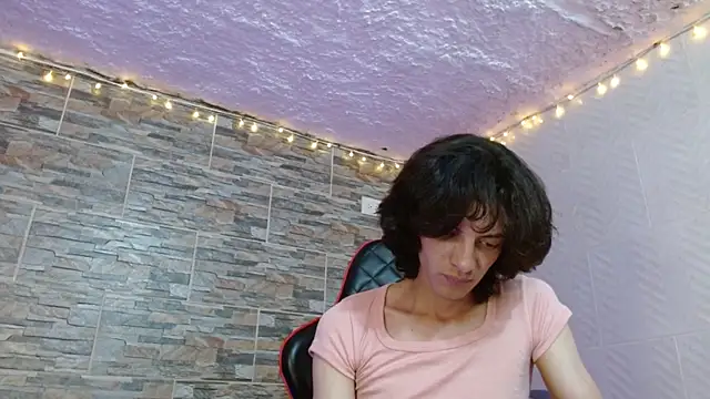 omar alurba online show from September 17, 2025, 8:33 pm