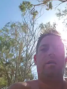 Trucker Hunter online show from October 4, 2025, 1:45 pm