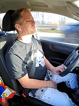 Trucker Hunter online show from January 19, 2025, 12:06 pm