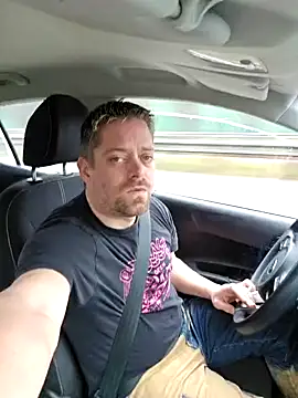 Trucker Hunter online show from December 29, 2024, 11:40 am