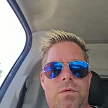 Trucker Hunter online show from July 11, 2026, 12:05 pm