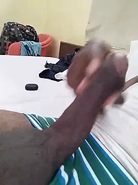 7INCH-HARD online show from December 2, 2024, 7:44 pm