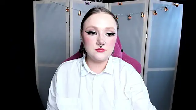 Snapshot of YourDyingBride chatting on November 3, 2025, 9:18 pm YourDyingBride online show from November 3, 2025, 9:18 pm