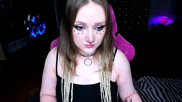 Snapshot of YourDyingBride chatting on January 31, 2025, 3:20 am YourDyingBride online show from January 31, 2025, 3:20 am