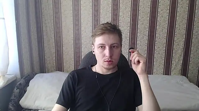 darienlarge online show from March 21, 2025, 2:29 pm