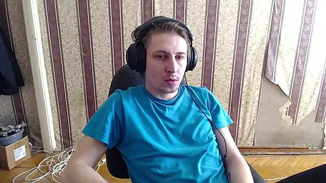 darienlarge online show from October 3, 2025, 11:23 am