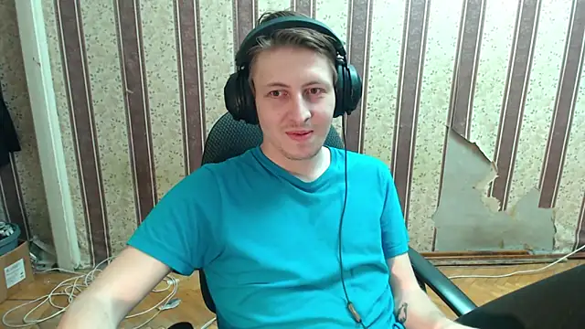 darienlarge online show from September 30, 2025, 7:09 pm