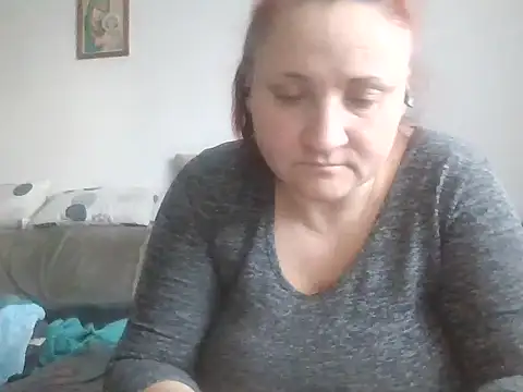 LaraXXX38 online show from March 5, 2026, 8:33 am