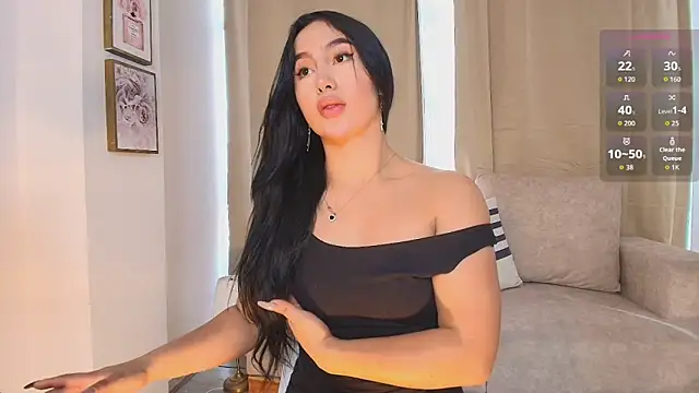 barbie es online show from September 9, 2025, 2:04 pm