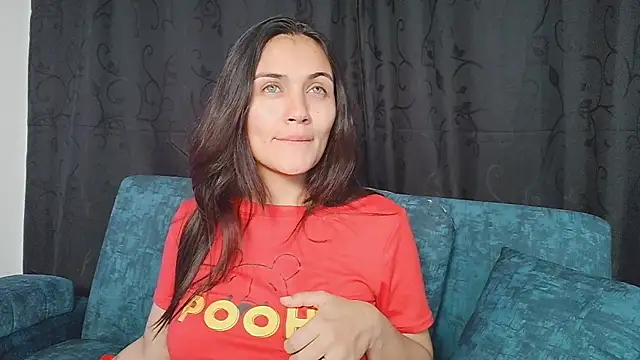 Snapshot of Dalia_D chatting on April 16, 2026, 1:17 am Dalia D online show from April 16, 2026, 1:17 am