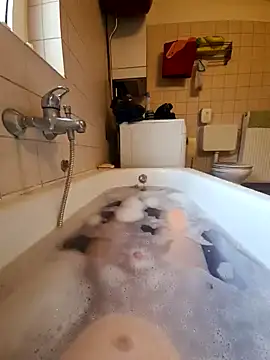 toeloverlive online show from January 23, 2025, 9:08 am