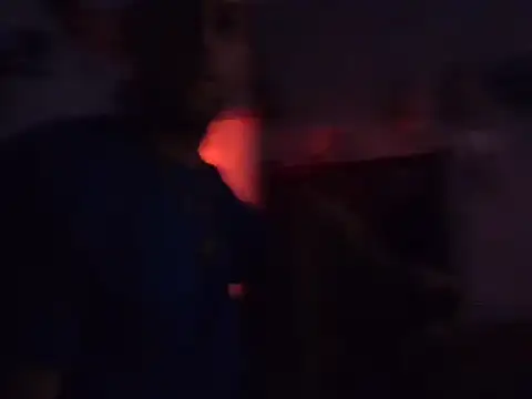 Snapshot of LuckyLefty79 chatting on December 4, 2025, 7:07 am LuckyLefty79 online show from December 4, 2025, 7:07 am