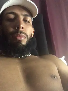 Snapshot of Alessandro__Rossi chatting on March 23, 2025, 2:26 am Alessandro Rossi online show from March 23, 2025, 2:26 am