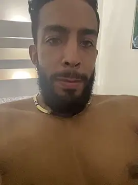 Snapshot of Alessandro__Rossi chatting on September 20, 2025, 6:07 am Alessandro Rossi online show from September 20, 2025, 6:07 am