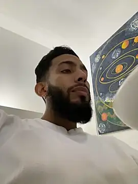 Snapshot of Alessandro__Rossi chatting on October 8, 2025, 5:31 am Alessandro Rossi online show from October 8, 2025, 5:31 am