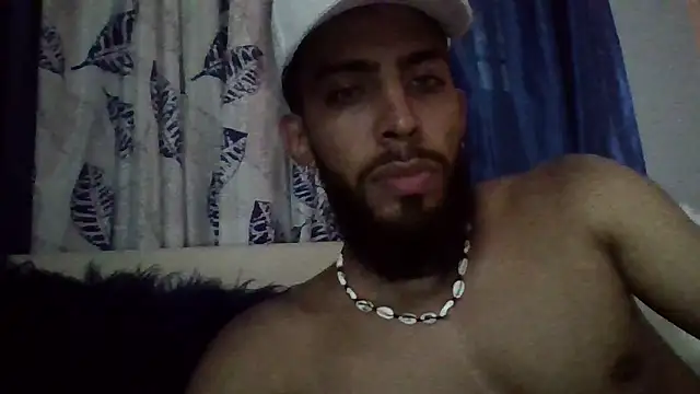 Snapshot of Alessandro__Rossi chatting on March 6, 2025, 11:31 pm Alessandro Rossi online show from March 6, 2025, 11:31 pm