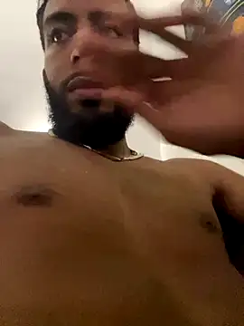 Snapshot of Alessandro__Rossi chatting on September 22, 2025, 9:26 am Alessandro Rossi online show from September 22, 2025, 9:26 am