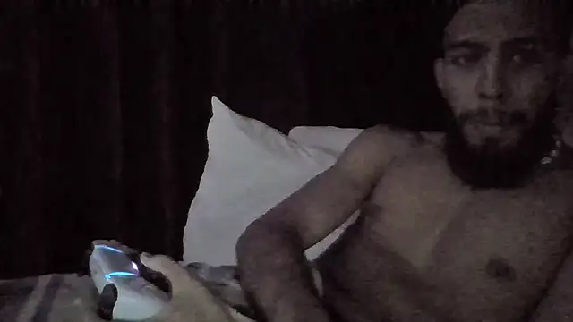 Snapshot of Alessandro__Rossi chatting on March 8, 2025, 7:49 am Alessandro Rossi online show from March 8, 2025, 7:49 am