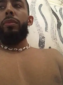 Snapshot of Alessandro__Rossi chatting on February 26, 2025, 6:26 pm Alessandro Rossi online show from February 26, 2025, 6:26 pm