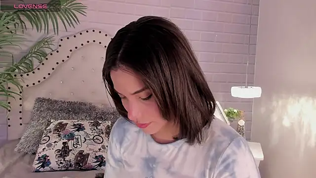  Eurekaa  online show from March 9, 2025, 8:52 pm