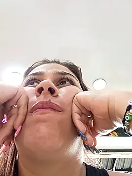 Latina sexy1 online show from September 16, 2025, 2:18 pm