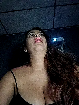 Latina sexy1 online show from September 28, 2025, 3:13 am