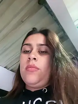 Latina sexy1 online show from October 9, 2025, 3:45 pm