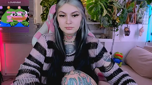 jelya sg online show from November 24, 2025, 2:50 pm