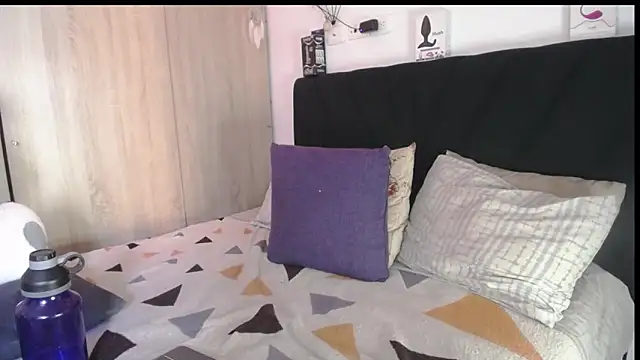 Santiago kiler online show from April 18, 2026, 7:07 pm