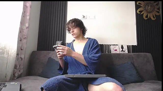 Snapshot of Santiago_kiler chatting on May 26, 2026, 2:59 pm Santiago kiler online show from May 26, 2026, 2:59 pm