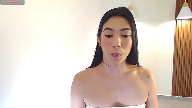 Sassy--Girl online show from February 25, 2026, 3:12 pm