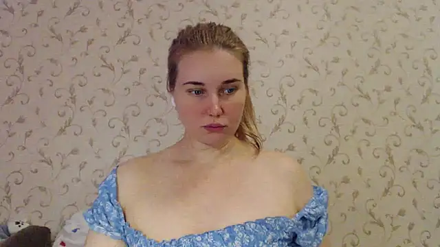 mmmPinUpGirl online show from September 14, 2025, 10:26 am