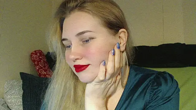 mmmPinUpGirl online show from January 17, 2026, 6:00 pm