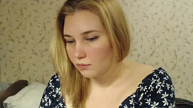 mmmPinUpGirl online show from March 13, 2025, 7:50 pm