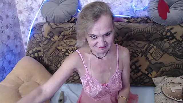 Snapshot of MissBekker chatting on September 9, 2025, 6:50 pm MissBekker online show from September 9, 2025, 6:50 pm