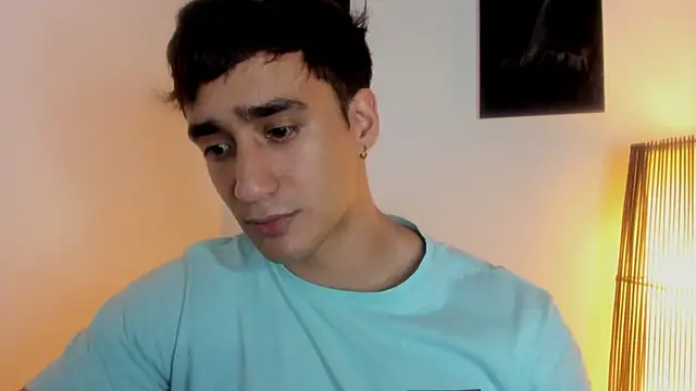 AlexRivera6 online show from September 16, 2025, 1:28 am