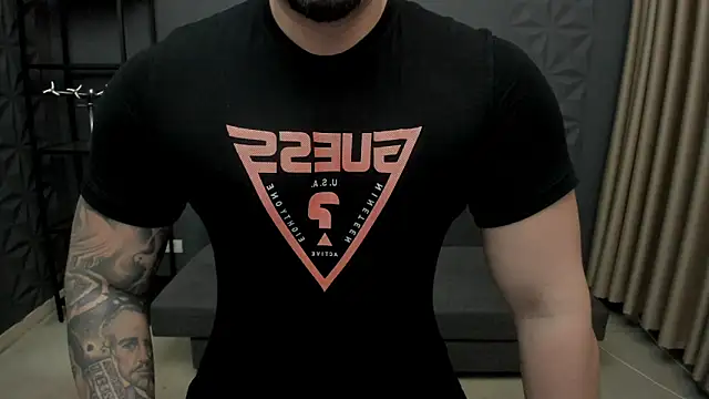 Snapshot of TonyWilcox chatting on November 21, 2025, 5:17 am TonyWilcox online show from November 21, 2025, 5:17 am