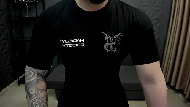 Snapshot of TonyWilcox chatting on March 9, 2025, 5:11 am TonyWilcox online show from March 9, 2025, 5:11 am