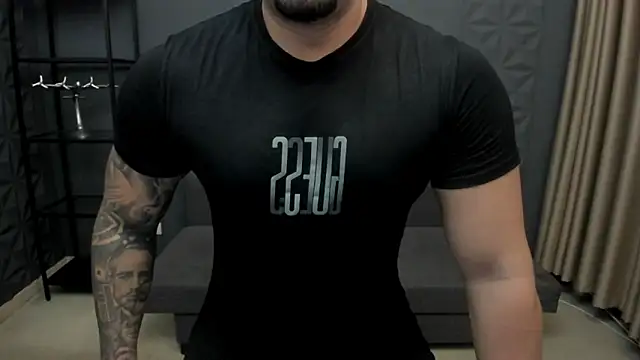 Snapshot of TonyWilcox chatting on October 7, 2025, 4:46 am TonyWilcox online show from October 7, 2025, 4:46 am