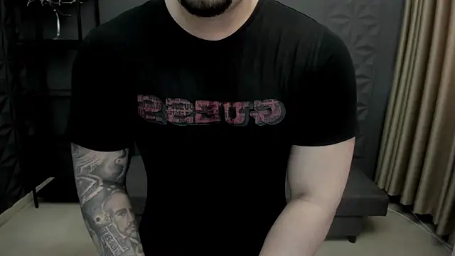 Snapshot of TonyWilcox chatting on March 9, 2025, 11:25 am TonyWilcox online show from March 9, 2025, 11:25 am