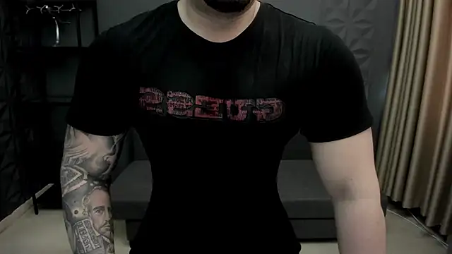 Snapshot of TonyWilcox chatting on March 11, 2025, 11:23 am TonyWilcox online show from March 11, 2025, 11:23 am